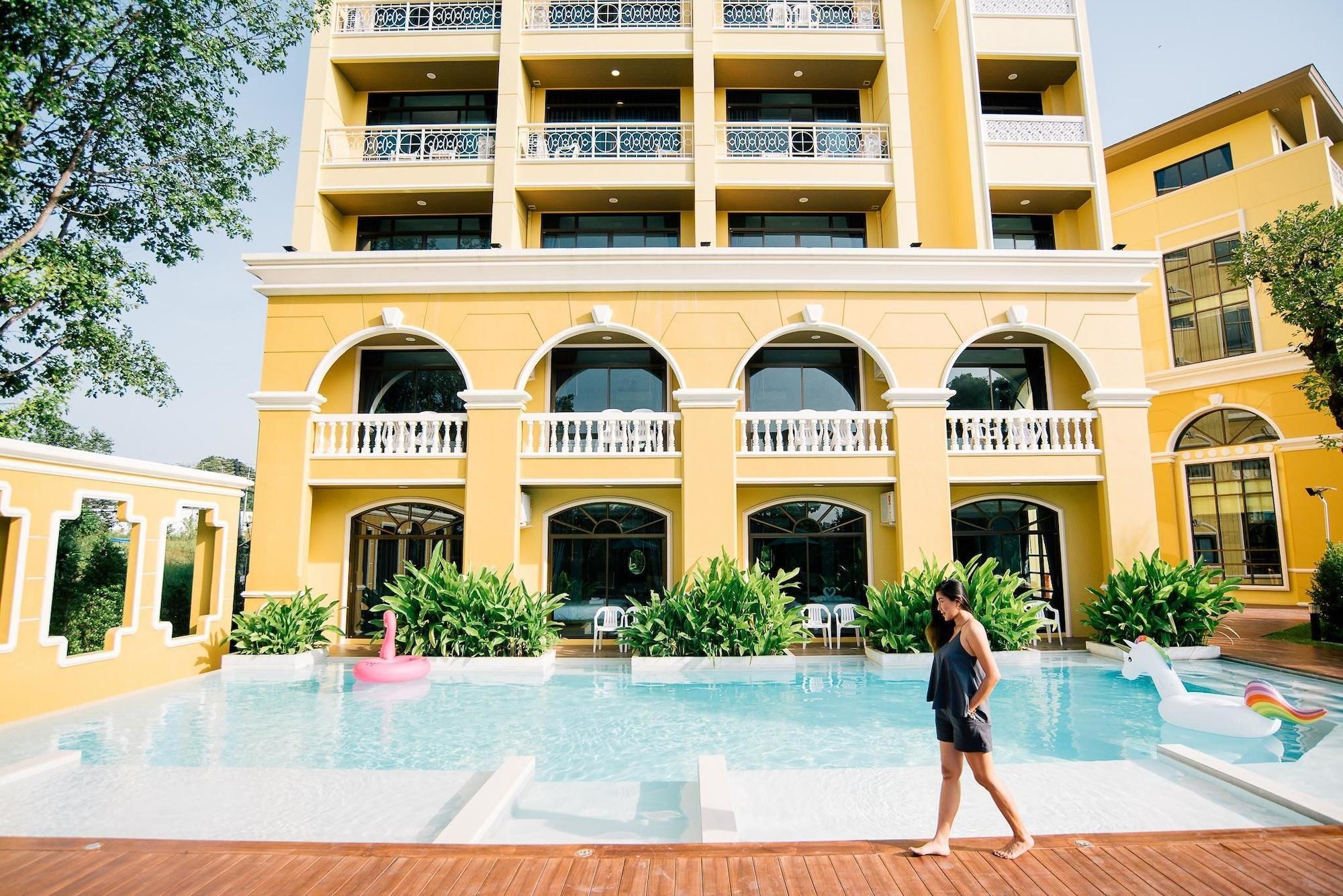 The Pineapple Hotel Krabi Zewnętrze zdjęcie