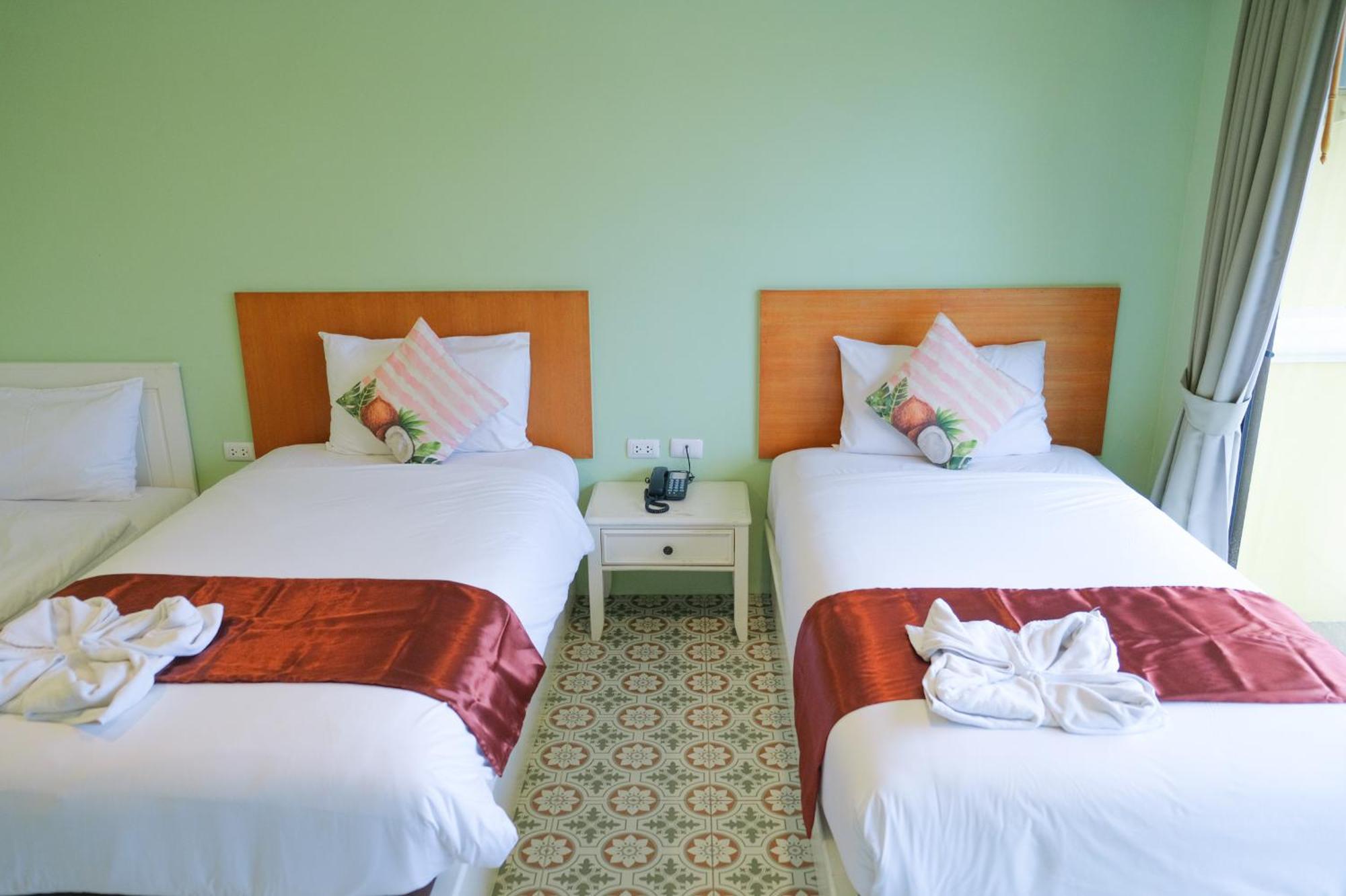 The Pineapple Hotel Krabi Zewnętrze zdjęcie