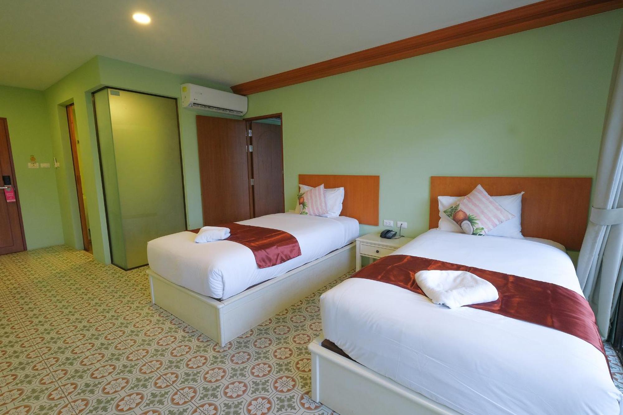 The Pineapple Hotel Krabi Zewnętrze zdjęcie